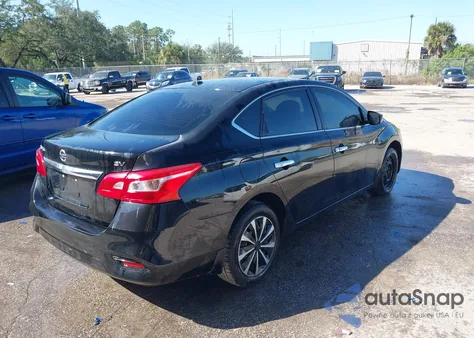 2017 Nissan Sentra Sv z USA, uszkodzony, nr VIN 3N1AB7AP4HY325385